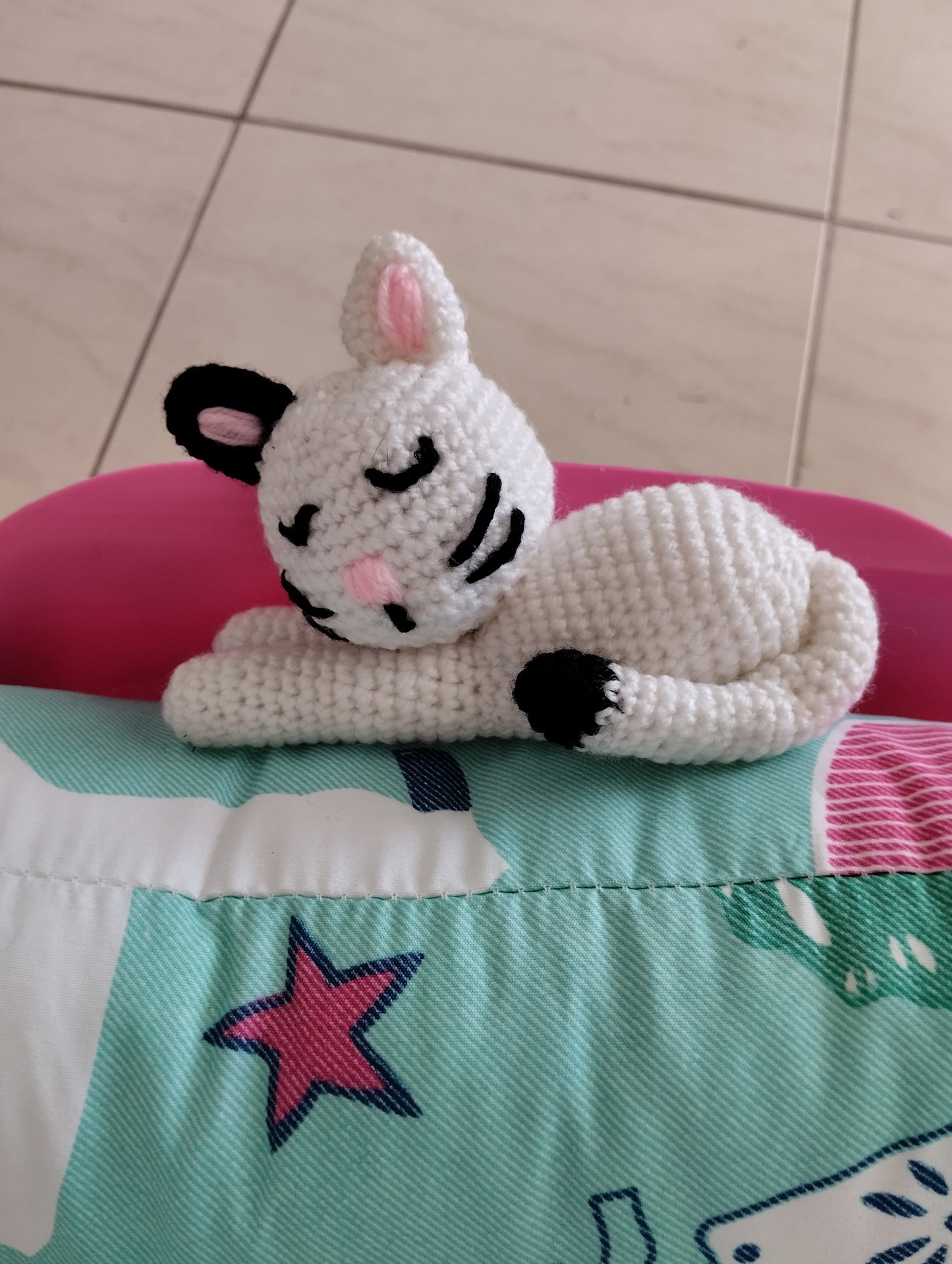 Amigurumi de personaje Gato