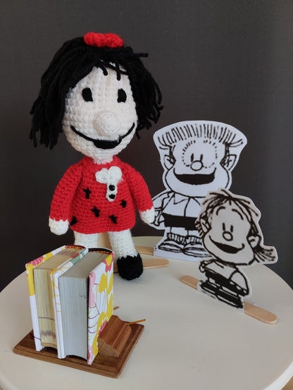 Amigurumi de personaje Mafalda